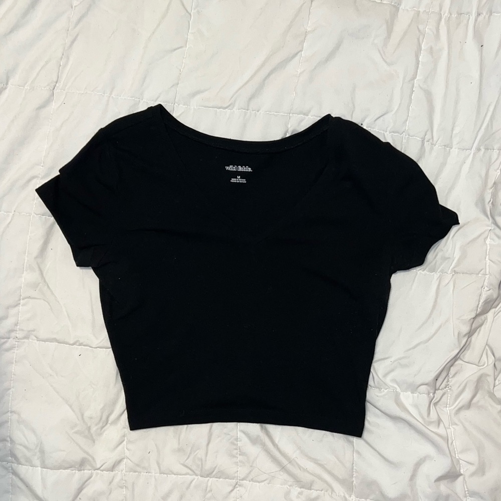 Black Cropped V-Neck